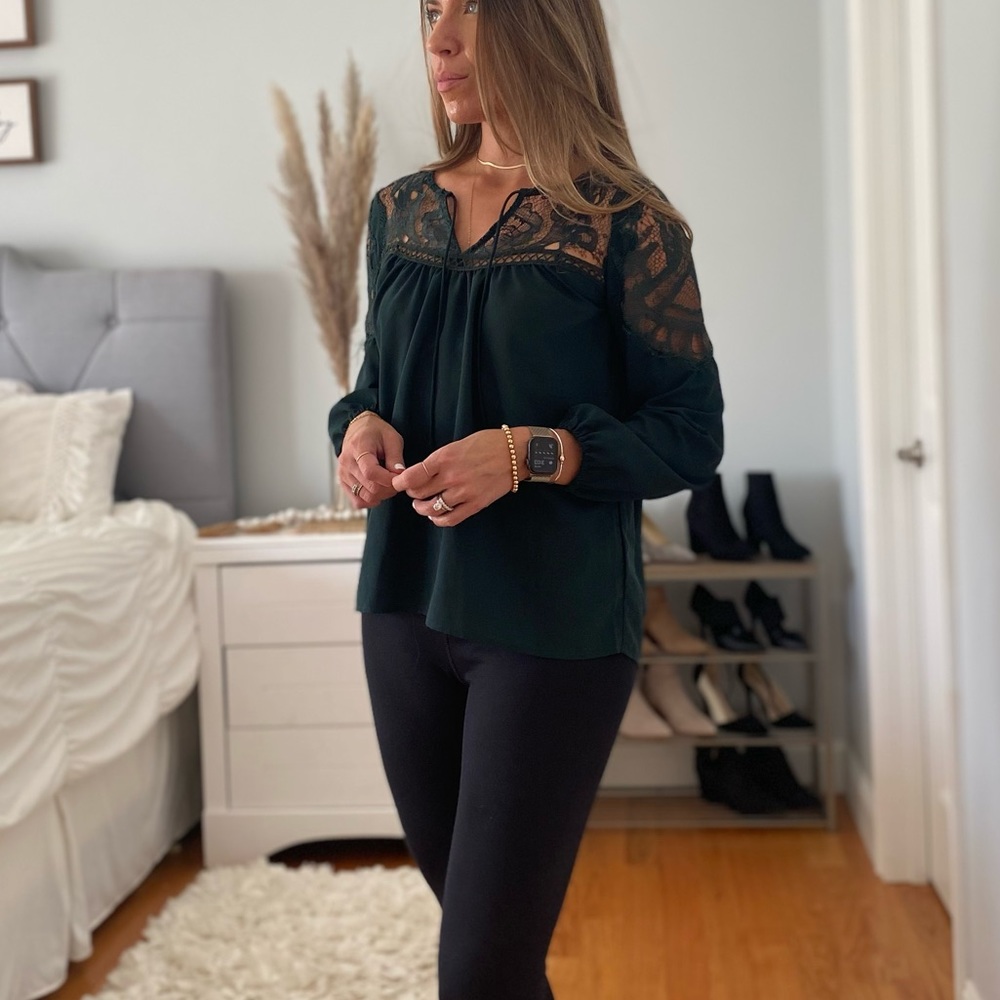 BB Dakota Green Lace Top, Lace Blouse, size XSmall,